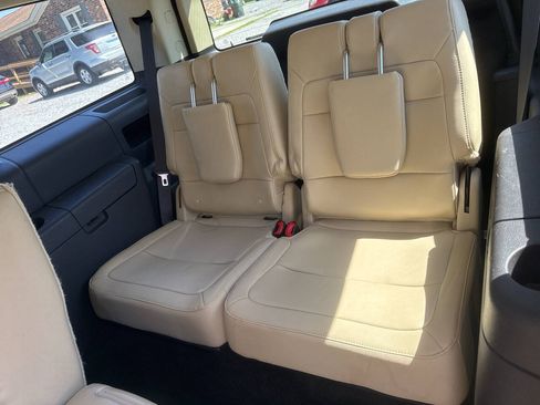 Used 2014 Ford Flex SEL w/ Equipment Group 202A FWD image 19