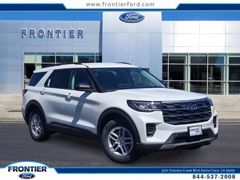 New 2026 Ford Explorer Active RWD image 1