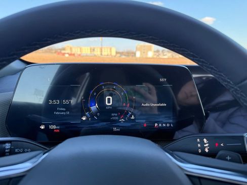 New 2026 Chevrolet Equinox LT w/ Convenience Package II image 34