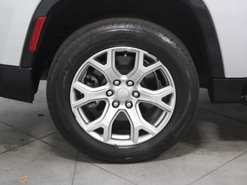 Used 2022 Jeep Wagoneer Series II image 13