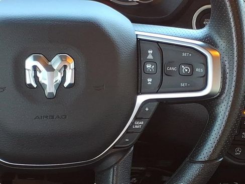 Used 2025 RAM 1500 Warlock AWD/4WD image 11