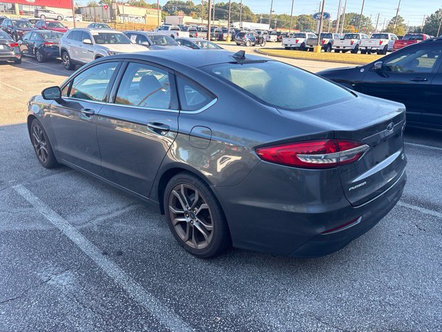 Used 2020 Ford Fusion SEL FWD image 3