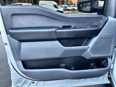 Used 2024 Ford F250 XL w/ Snow Plow Prep Package image 15