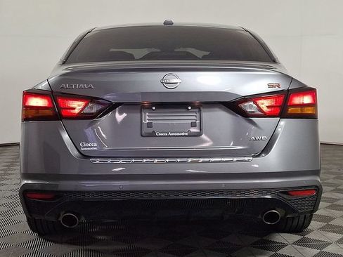 Used 2023 Nissan Altima 2.5 SR w/ SR Premium Package AWD/4WD image 8