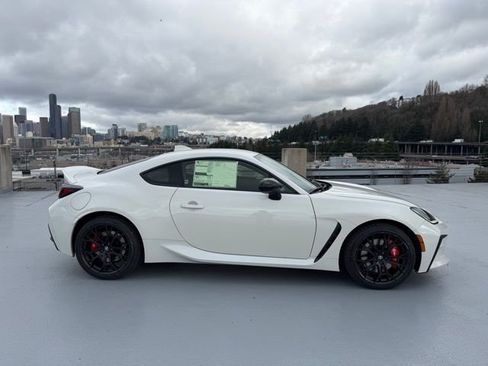 New 2026 Toyota GR86 Premium image 5