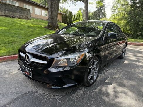 Used 2014 Mercedes-Benz CLA 250 4MATIC image 1