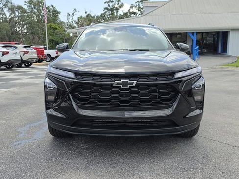 New 2026 Chevrolet Trax LT w/ Driver Confidence Package FWD image 8