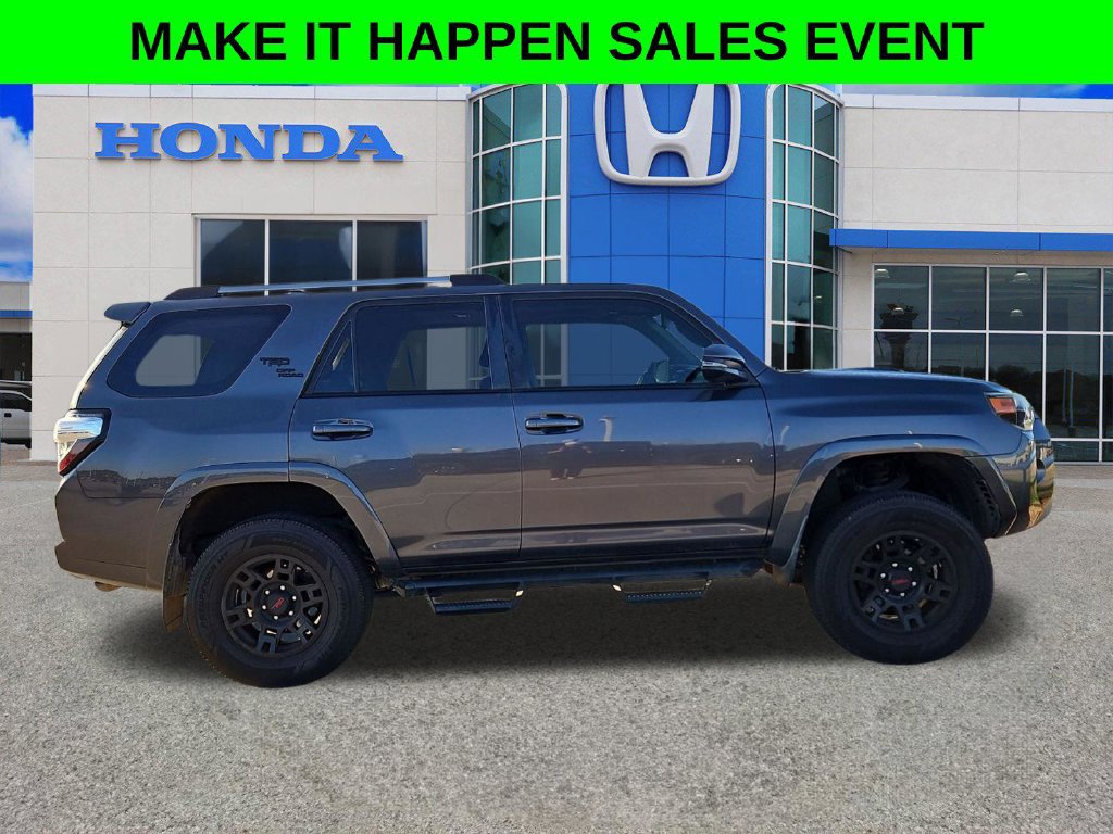 Used 2018 Toyota 4Runner TRD Off-Road Premium w/ Wilderness Package AWD/4WD image 16