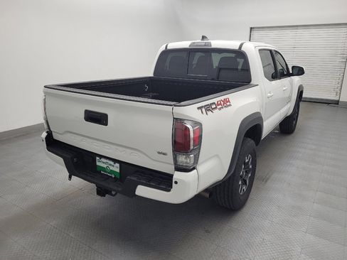 Used 2023 Toyota Tacoma TRD Off-Road w/ Technology Package AWD/4WD image 9