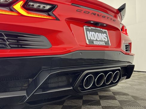 Used 2024 Chevrolet Corvette Z06 w/ Battery Protection Package image 37