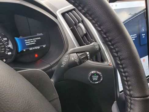 Used 2023 Ford Edge Titanium w/ Equipment Group 301A image 16