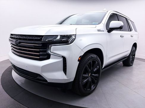 Used 2023 Chevrolet Tahoe High Country image 13