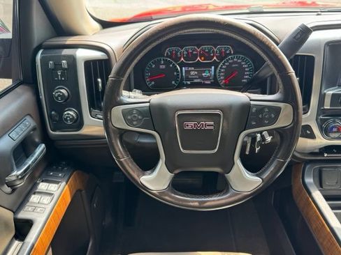 Used 2018 GMC Sierra 1500 SLT w/ SLT Premium Package AWD/4WD image 13