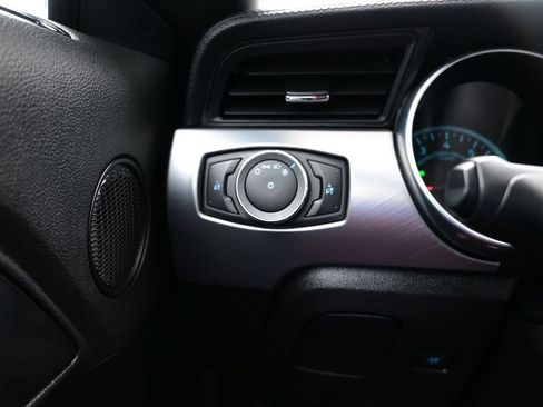 Used 2023 Ford Mustang Premium image 16