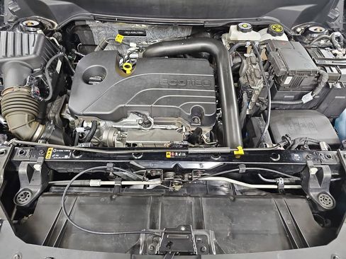 Certified 2024 GMC Terrain SLT w/ LPO, Floor Liner Package image 36