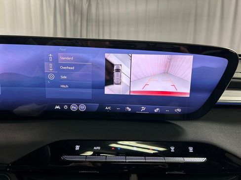 New 2026 Buick Enclave Preferred w/ Power Package image 16