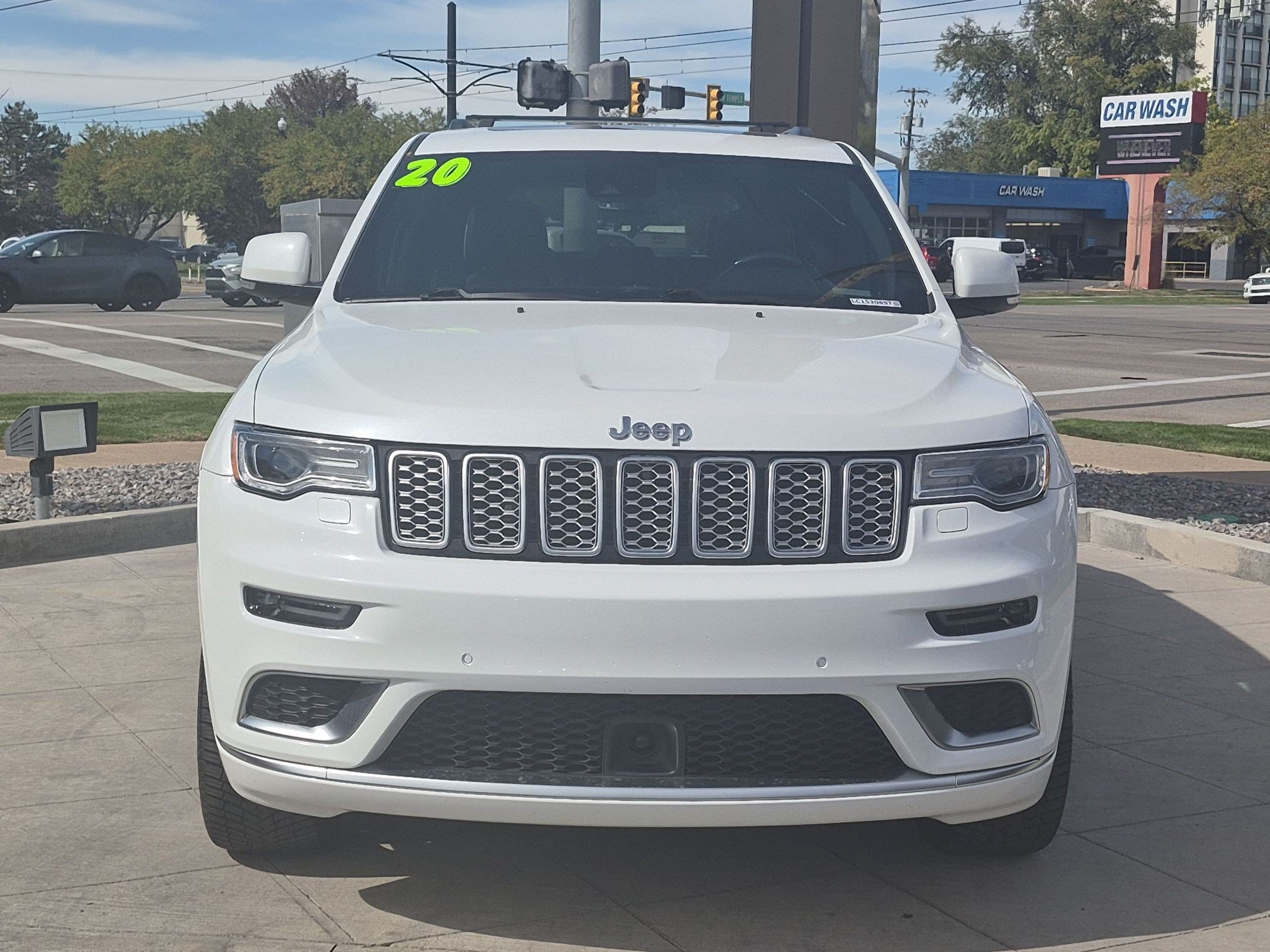 Used 2020 Jeep Grand Cherokee Summit AWD/4WD image 11