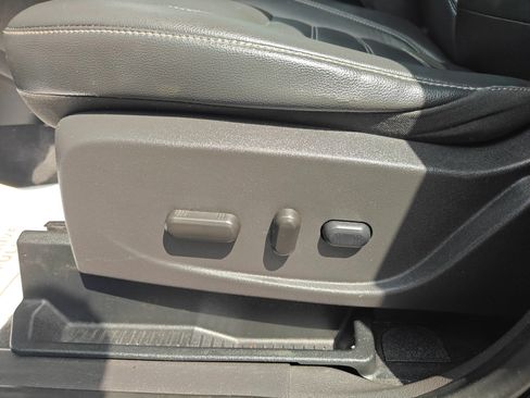 Used 2018 Ford Escape SEL FWD image 14