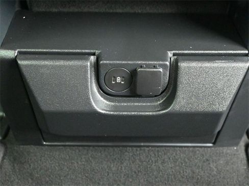 Used 2025 Ford F350 XLT image 15