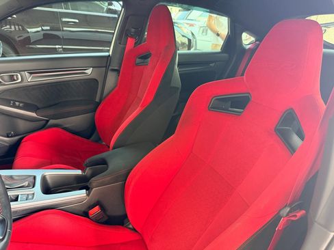 Used 2023 Honda Civic Type R image 6