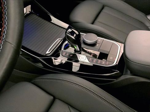 Used 2024 BMW X3 M40i w/ Premium Package image 22