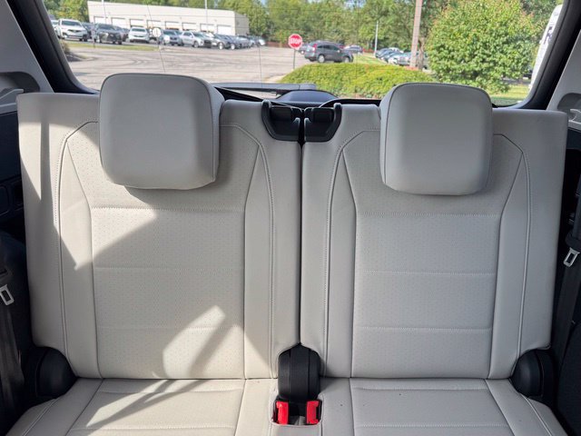 Used 2019 Volkswagen Tiguan SE AWD/4WD image 28