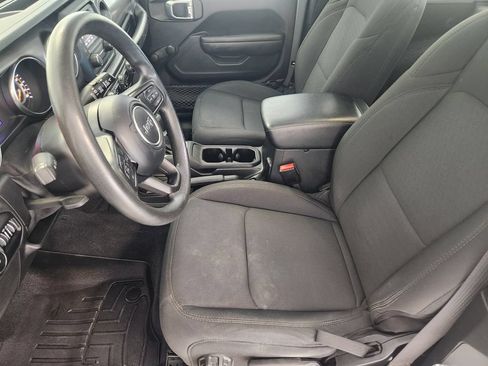 Used 2021 Jeep Wrangler Sport AWD/4WD image 13