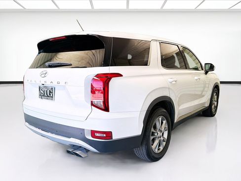 Used 2020 Hyundai Palisade SE FWD image 4