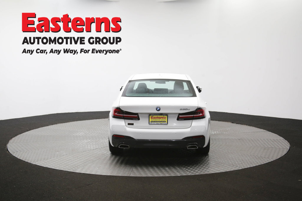 Used 2023 BMW 530e w/ M Sport Package RWD image 41