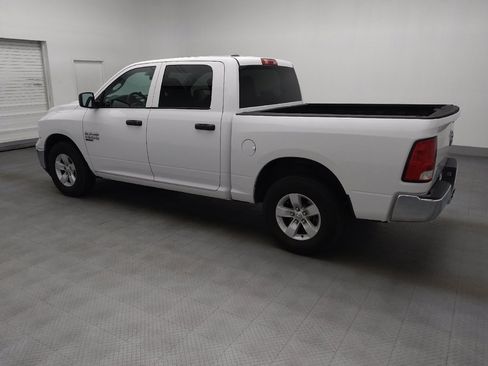 Used 2022 RAM 1500 Classic SLT RWD image 3