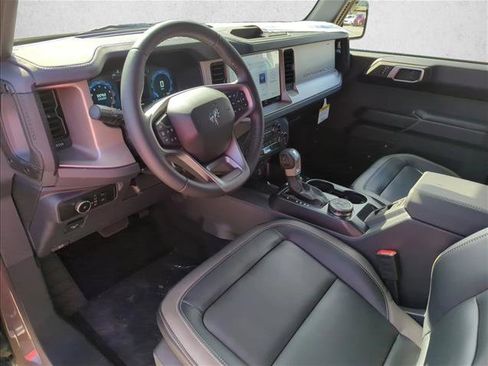 New 2025 Ford Bronco Outer Banks image 3