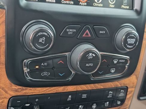 Used 2017 RAM 1500 Laramie Longhorn AWD/4WD image 18