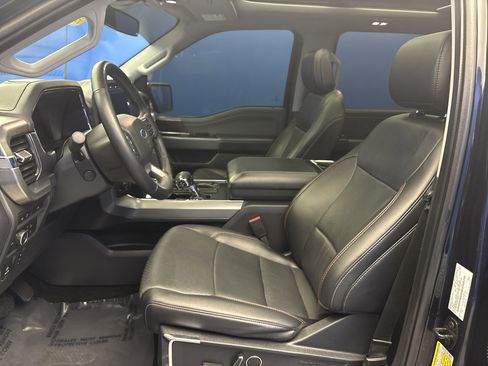 Used 2022 Ford F150 Lariat w/ Equipment Group 502A High image 12