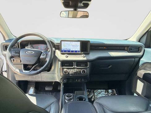 Used 2024 Ford Maverick Lariat w/ Black Appearance Package FWD image 17