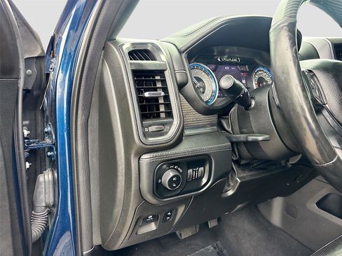 Used 2019 RAM 1500 Limited image 11