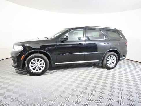 Used 2024 Dodge Durango SXT AWD/4WD image 2