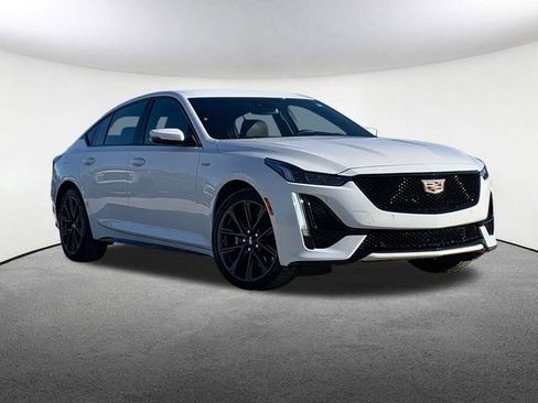 Used 2024 Cadillac CT5 V image 2