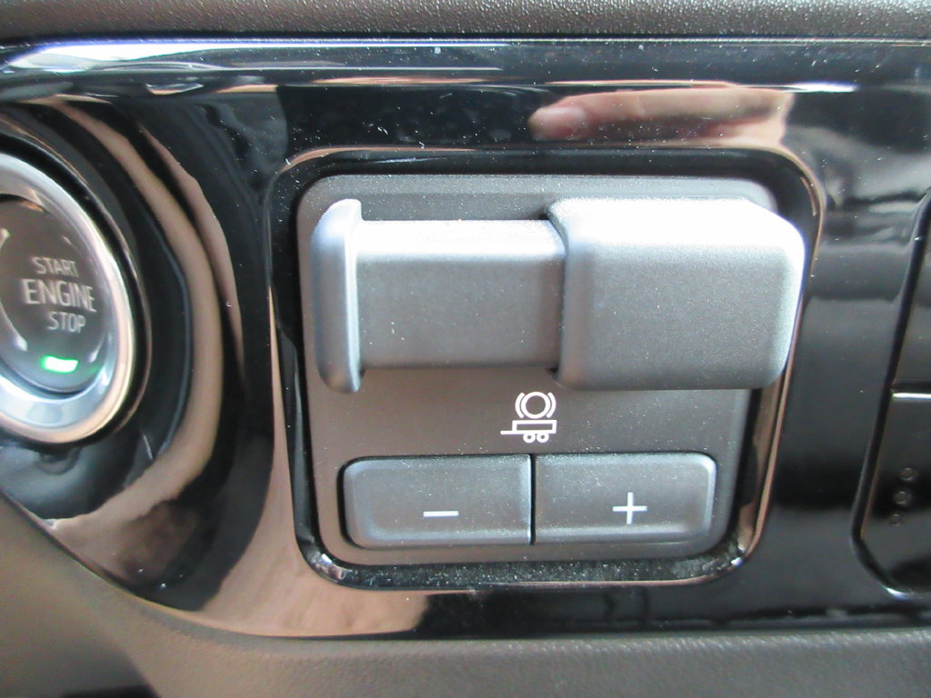 Certified 2025 GMC Sierra 1500 Elevation AWD/4WD image 21