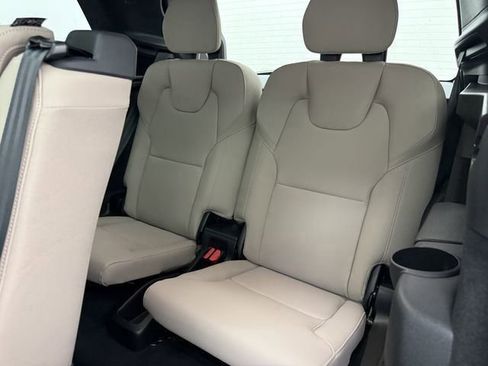New 2026 Volvo XC90 T8 Plus w/ Protection Package Premier image 28