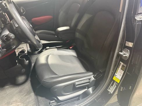 Used 2015 MINI Cooper 4-Door Hardtop w/ Media Package image 12
