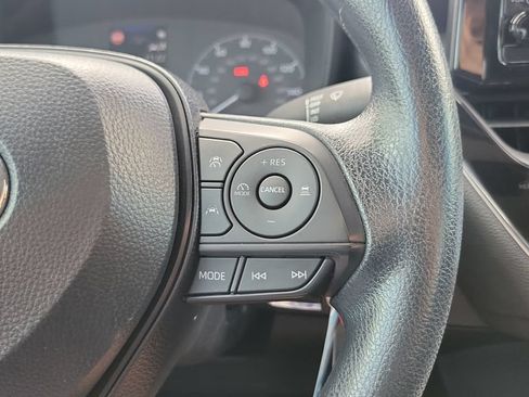 Certified 2025 Toyota Corolla LE FWD image 21