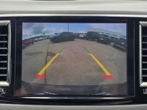 Certified 2023 Chrysler Pacifica Touring-L FWD image 31
