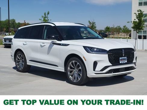 New 2026 Lincoln Aviator AWD image 1