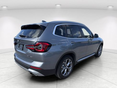 Used 2024 BMW X3 sDrive30i w/ Convenience Package RWD image 5