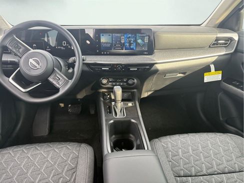 New 2026 Nissan Kicks SV w/ Cold Weather Package image 10