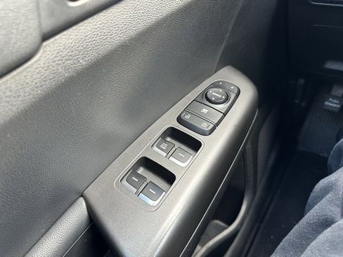 Used 2020 Kia Sportage LX image 36