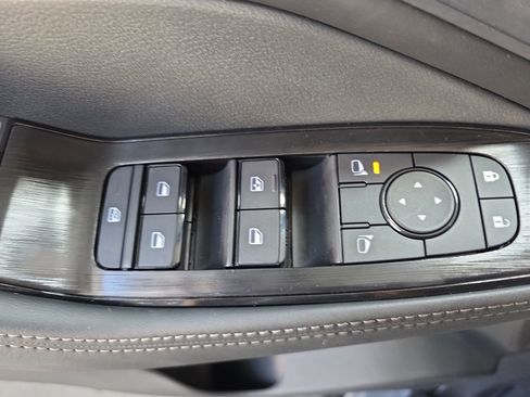 New 2026 Nissan Rogue SV image 27