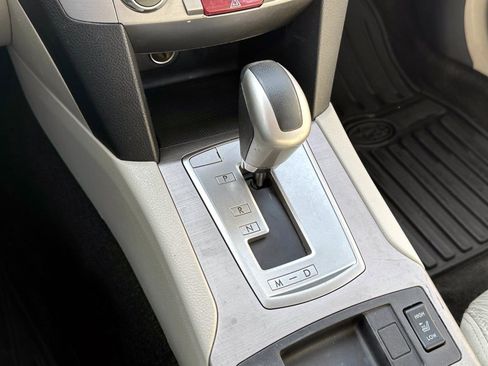 Used 2012 Subaru Legacy 2.5i Premium w/ All-Weather Pkg + Moonroof image 24