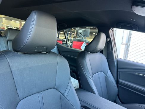 Used 2026 Toyota Camry XSE FWD image 16