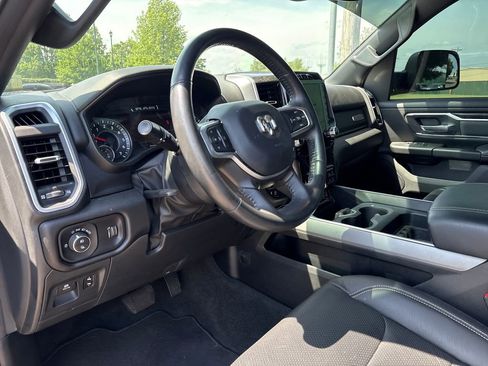 Used 2023 RAM 1500 Big Horn AWD/4WD image 15